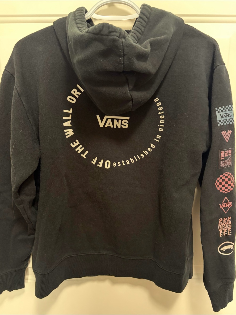 Vans Off The Wall Black Graphic Hoodie Pullover Logo Sleeve Adult Small - Picture 4 of 5